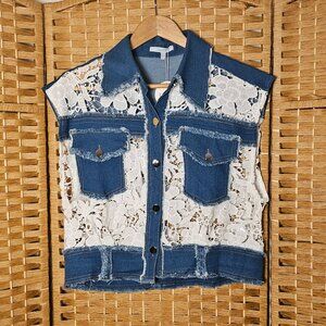 Pastel Denim Floral Lace Collared Button Sleeveless Top S NWT